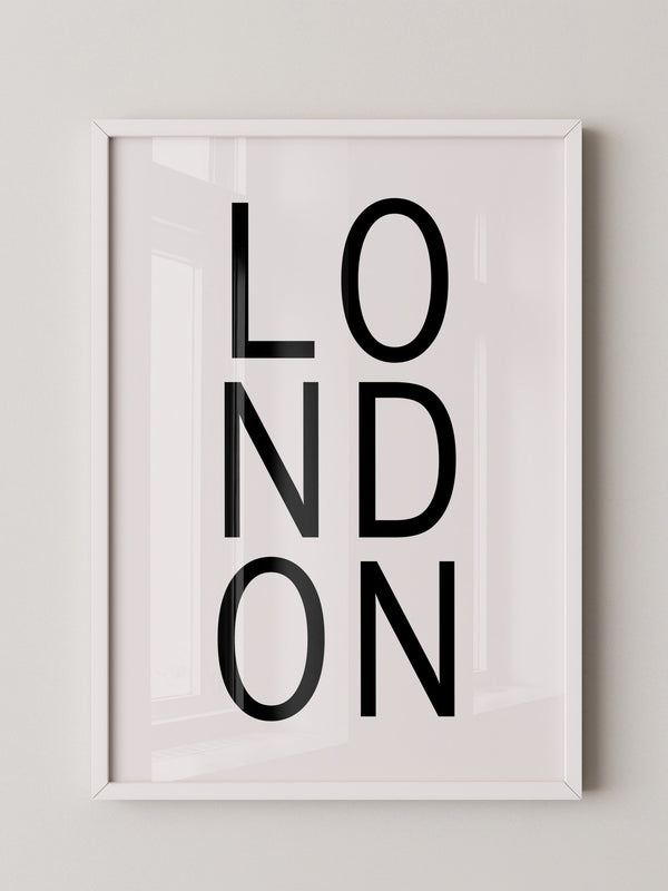 LONDON Schrift vertikal schwarz