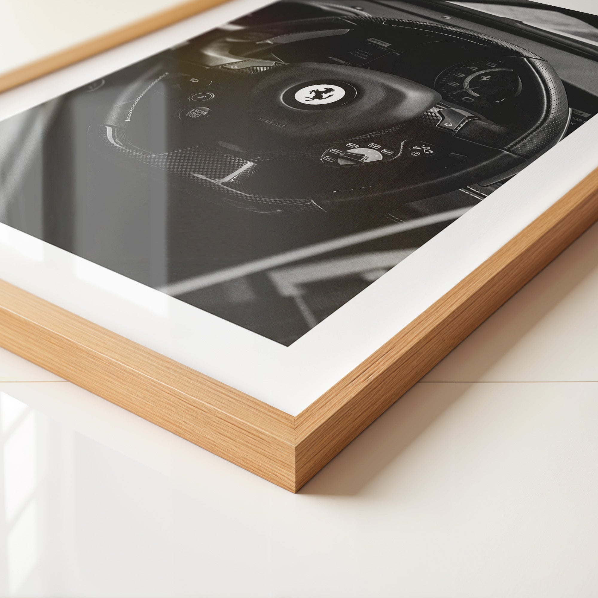 Lenkrad Carbon schwarzweiß