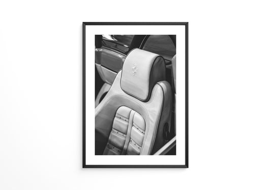 Sportwagen Ledersitz Schwarzweiß