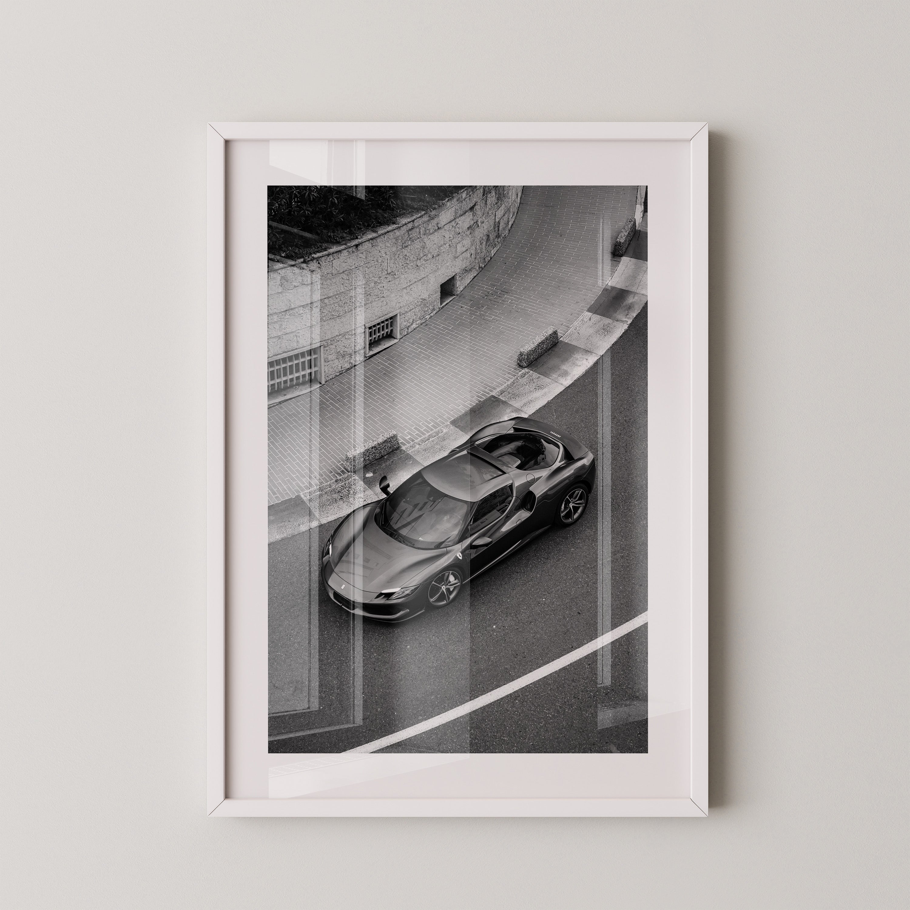 Sportwagen Kurve Schwarzweiß