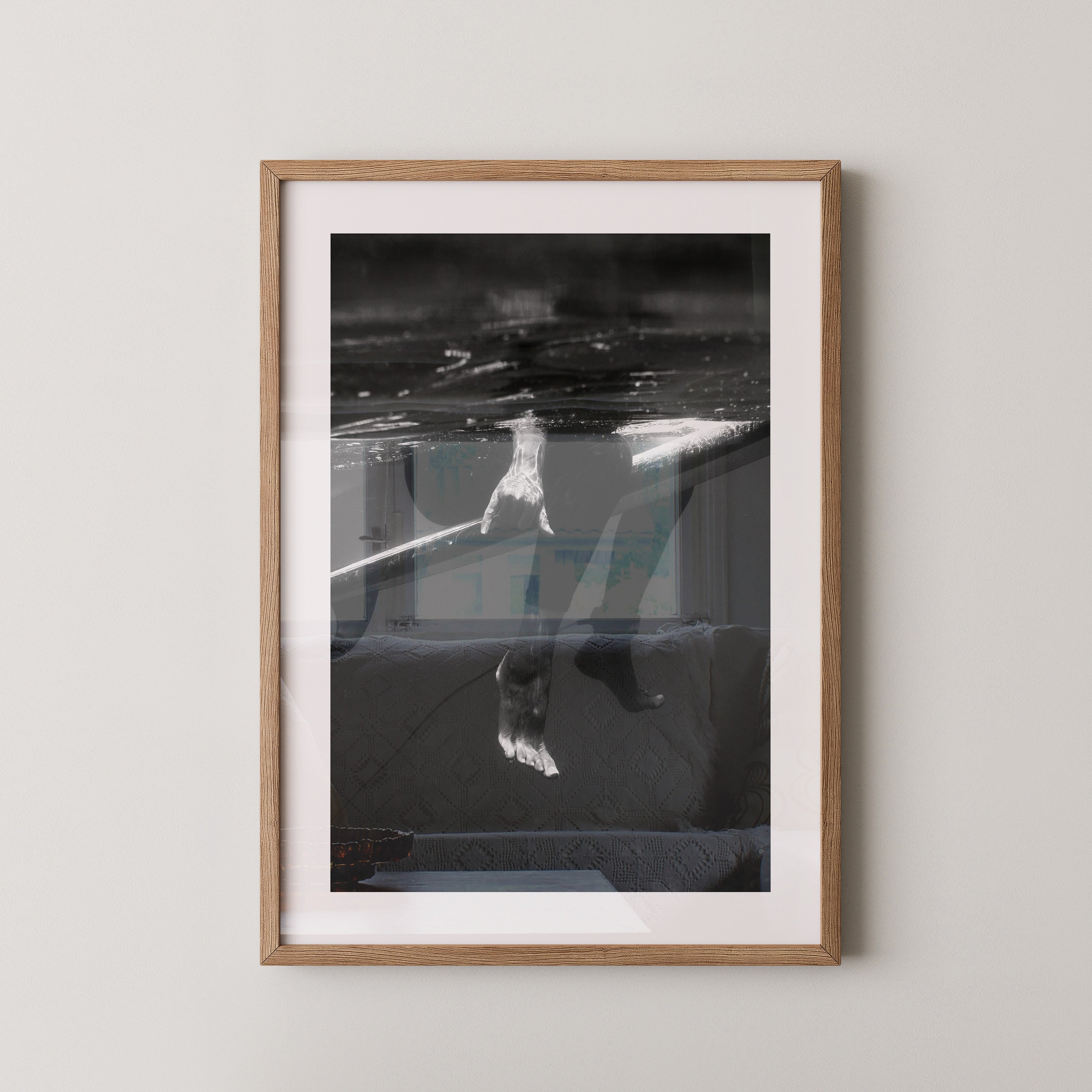 Surfer Beine Unterwasser S/W