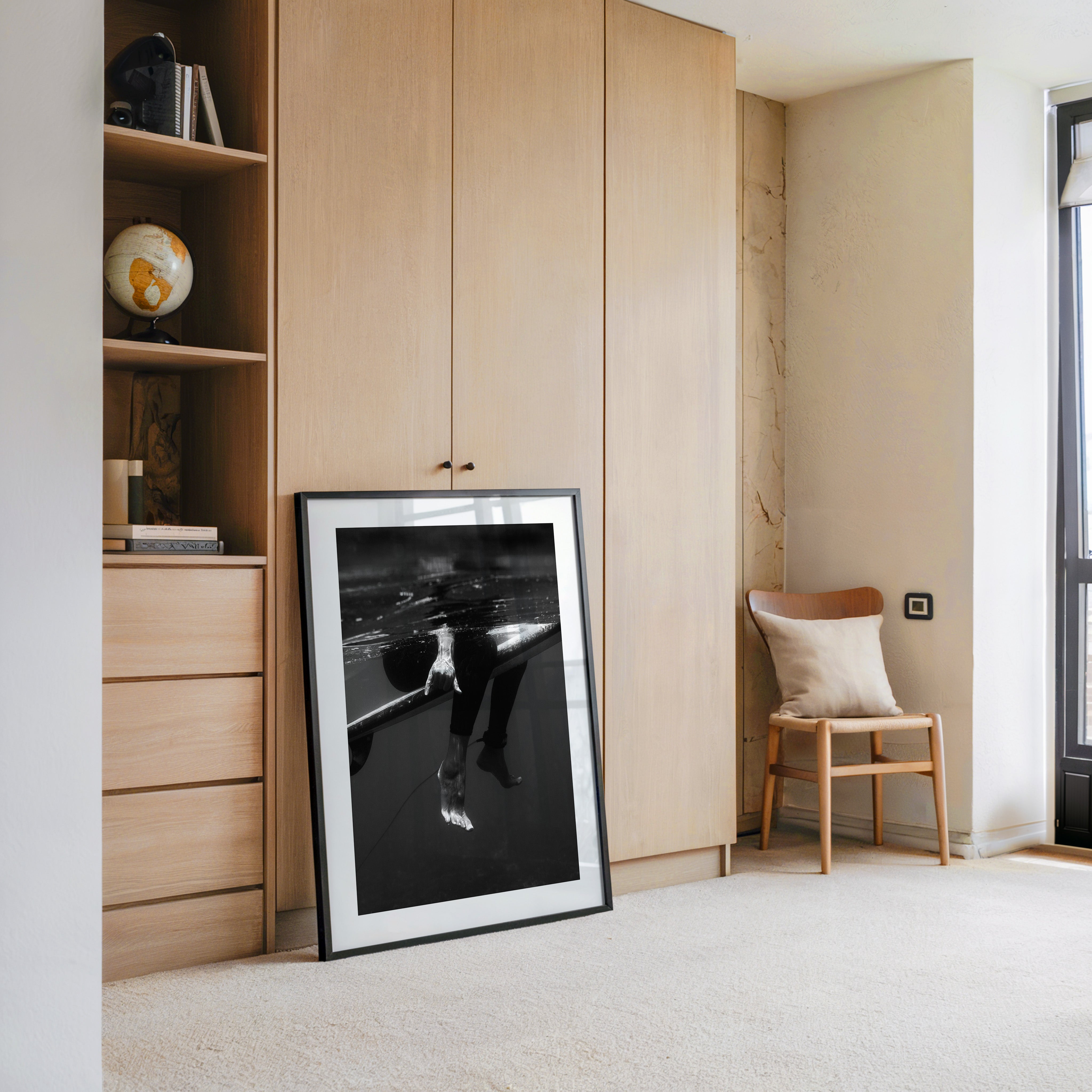 Surfer Beine Unterwasser S/W