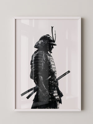 Samurai in Rüstung – Tuschzeichnung in Schwarz-Weiß