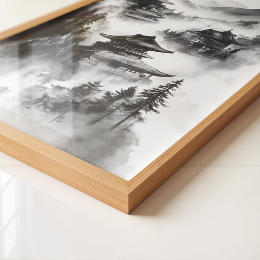 Tempel in nebligen Bergen S/W