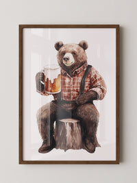 Bär mit Bier in Holzfällerhemd