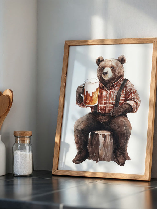 Bär mit Bier in Holzfällerhemd