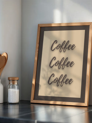 Kaffee Schriftzug Dreifach Braun