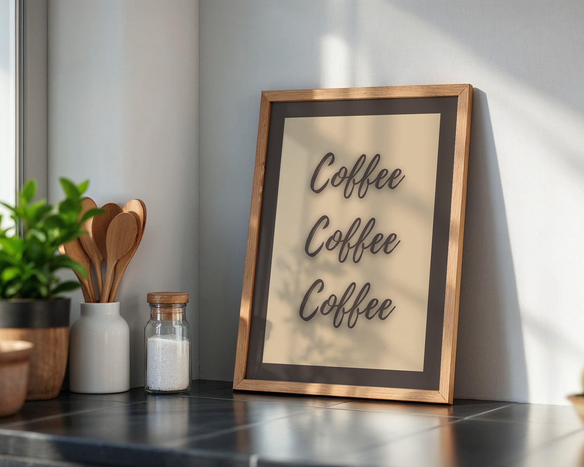 Kaffee Schriftzug Dreifach Braun