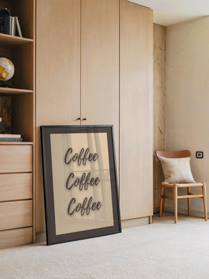 Kaffee Schriftzug Dreifach Braun