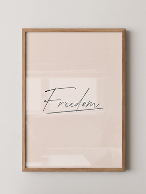 Freedom Schrift Schwarz Beige