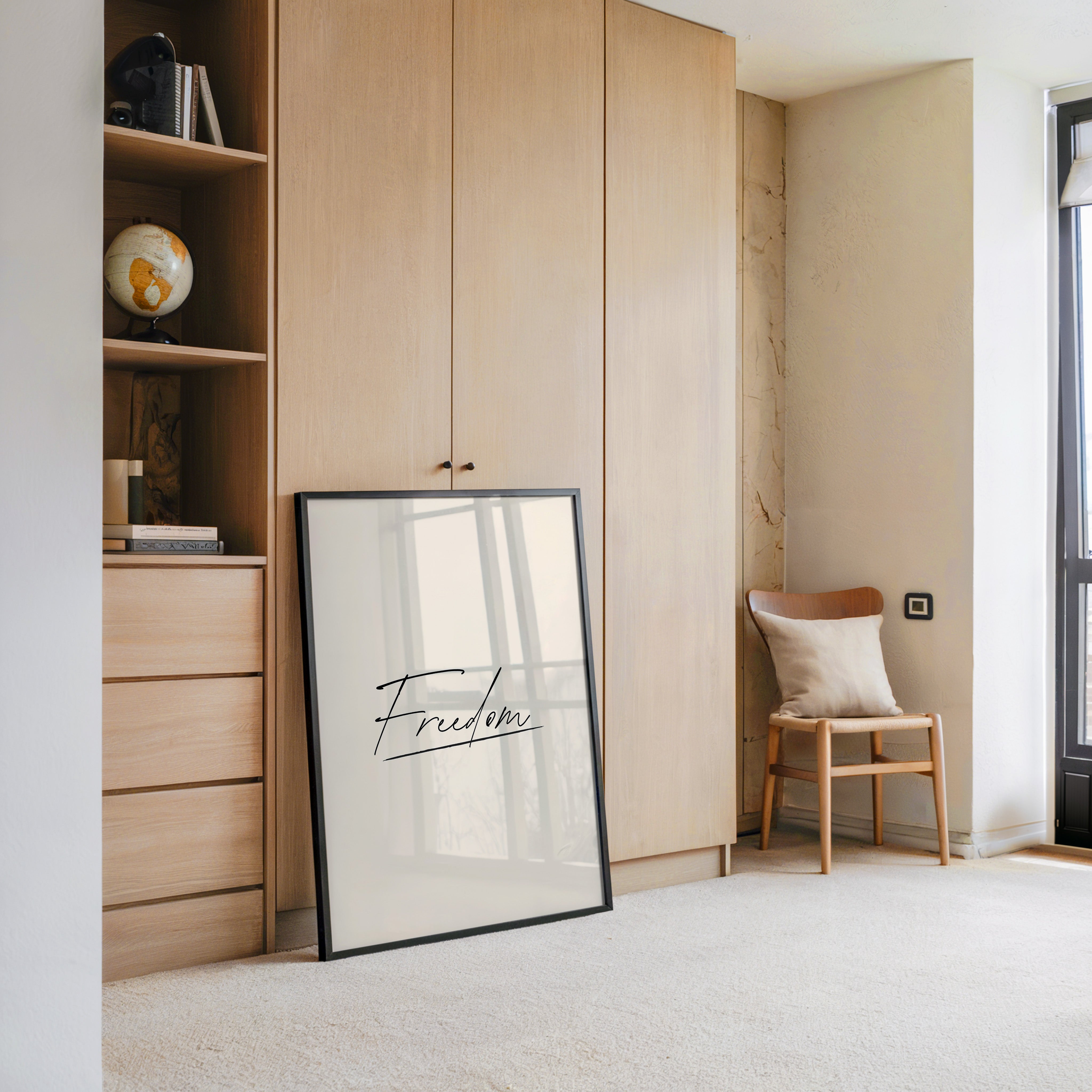 Freedom Schrift Schwarz Beige