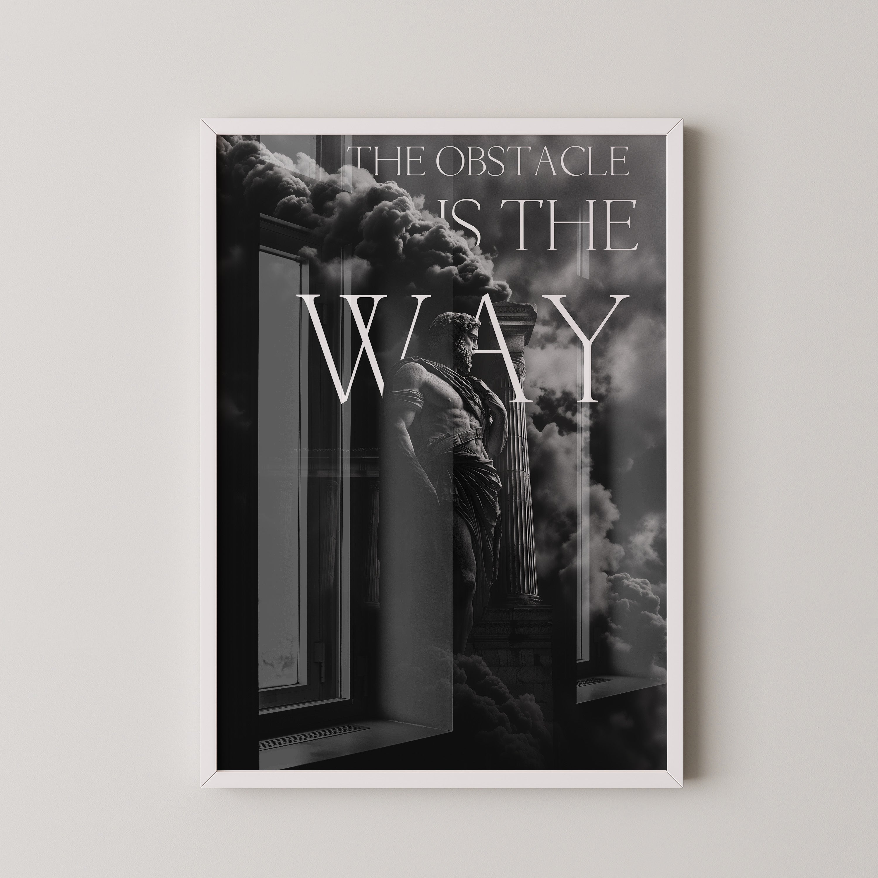 Römerstatue Dramatische Wolken