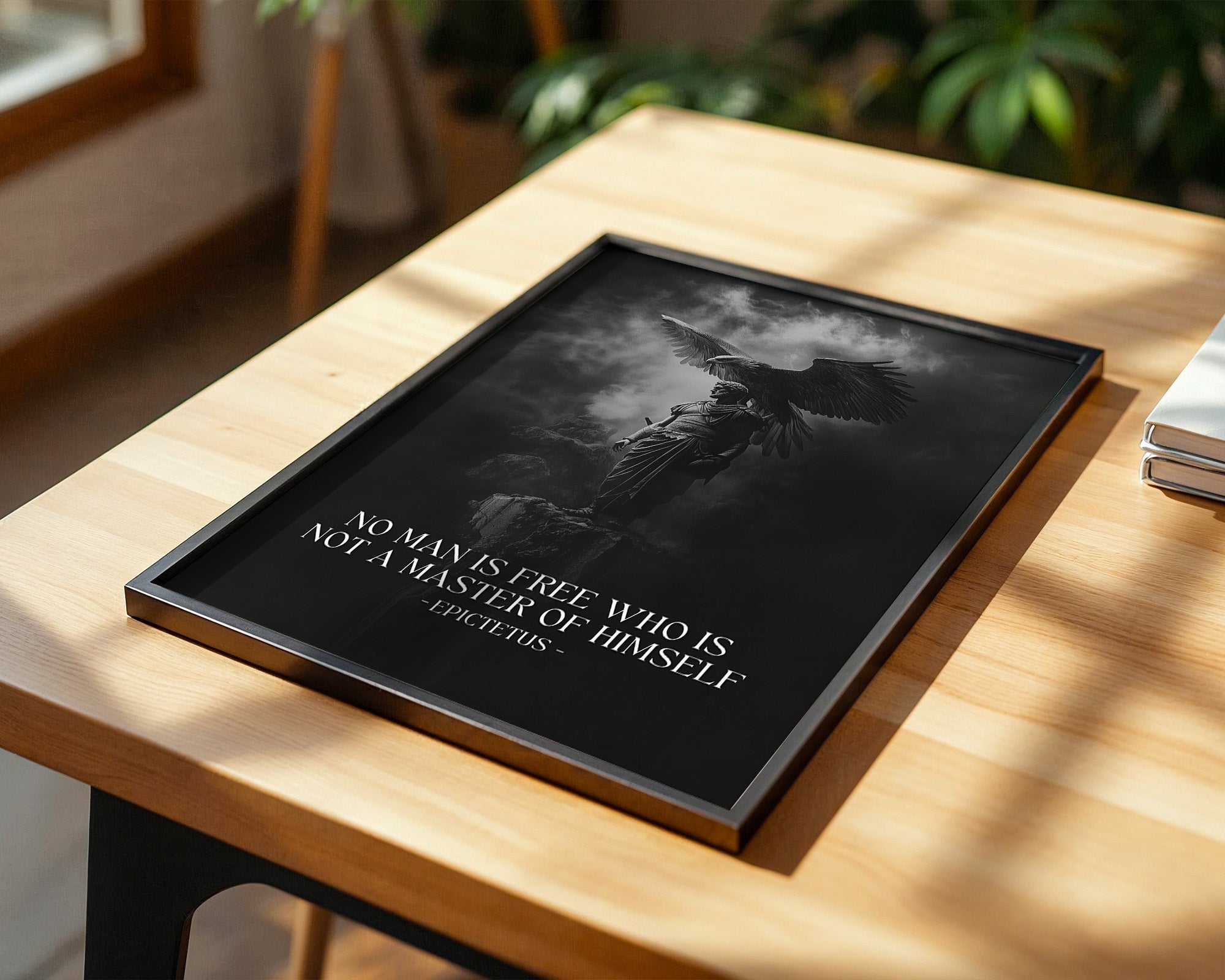 Statue Adler Schwarzweiß