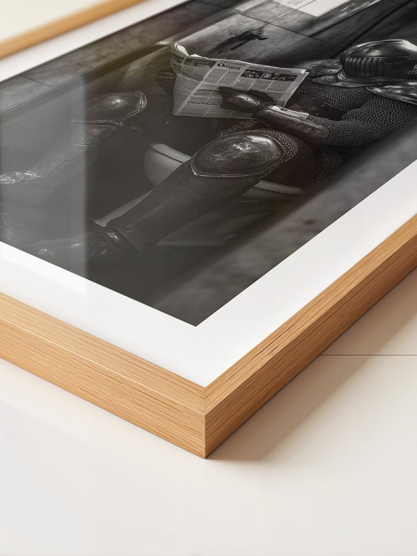 Ritter Rüstung Zeitungsklo S/W