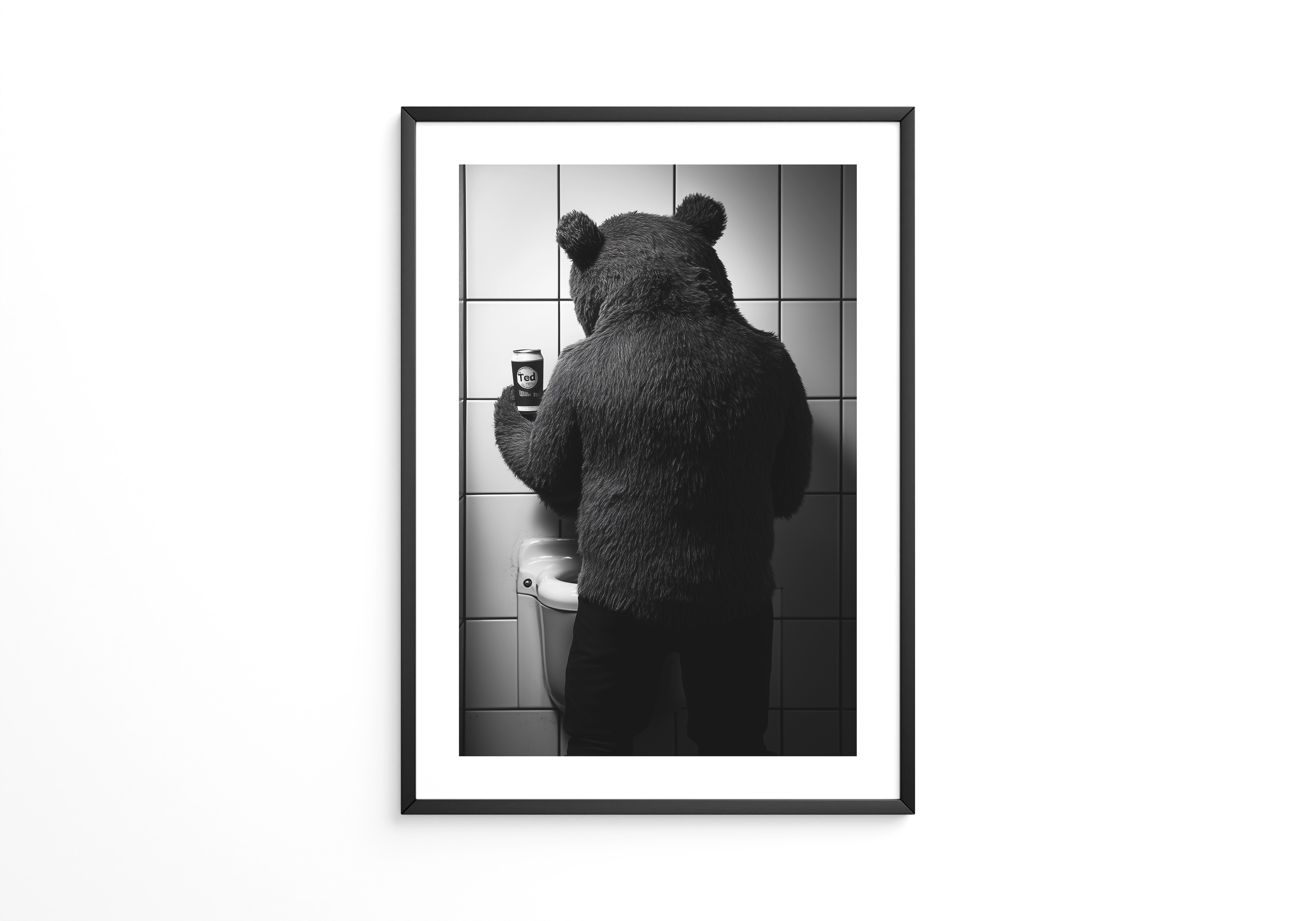 Bärenkostüm Kachelwand Retro-Look