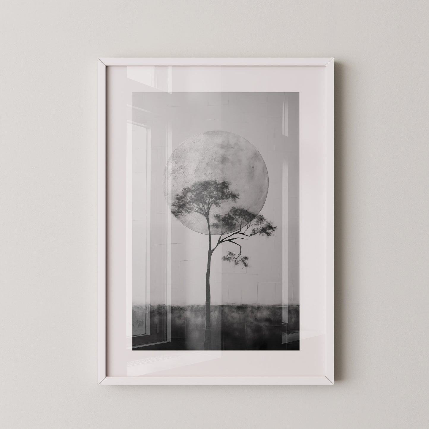 Baum vor Mond Schwarzweiß