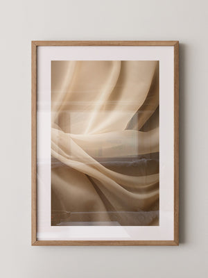 Seidenschleier Beige Faltenwurf