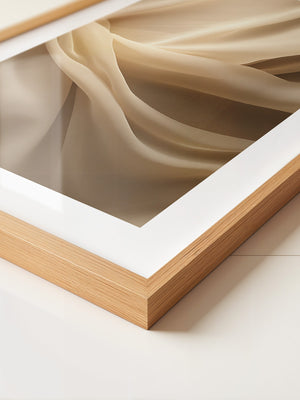 Seidenschleier Beige Faltenwurf