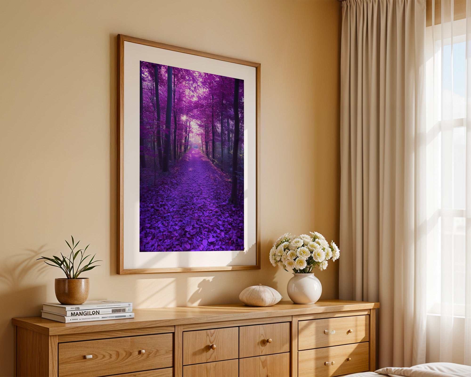 Waldweg lila Farbenspiel