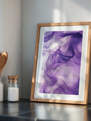 Lila Seide fließend