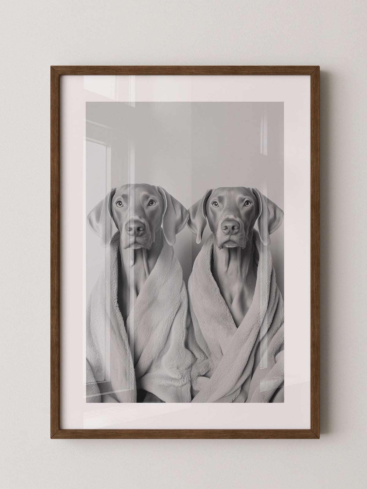 Hunde im Bademantel Grau