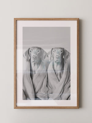 Hunde im Bademantel Grau