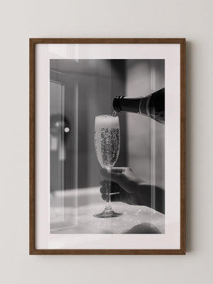 Sektglas Schwarzweiß Schaum