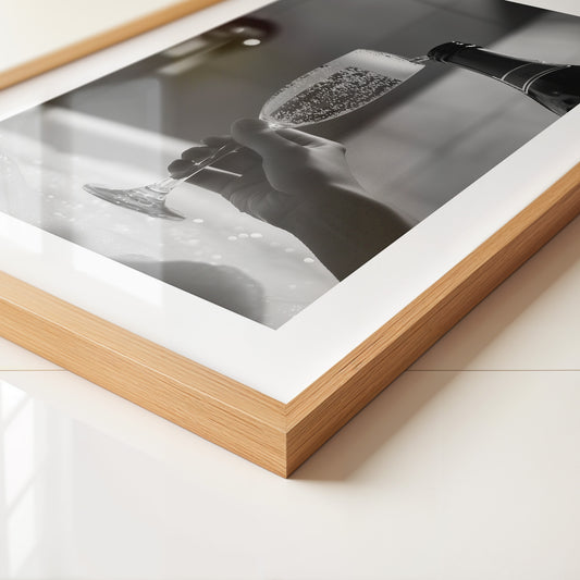 Sektglas Schwarzweiß Schaum