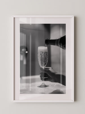 Sektglas Schwarzweiß Schaum