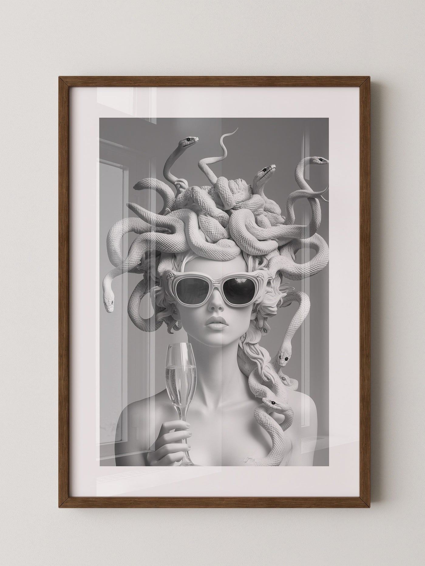 Medusa Modern S/W Glamour
