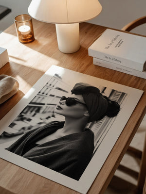 Porträt Frau Retro Sonnenbrille