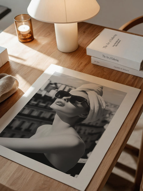 Städeterrasse Frau Schwarzweiß