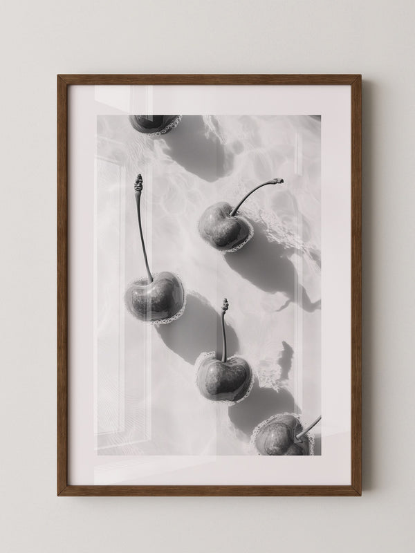 Kirschen Wasser Spiegelung S/W