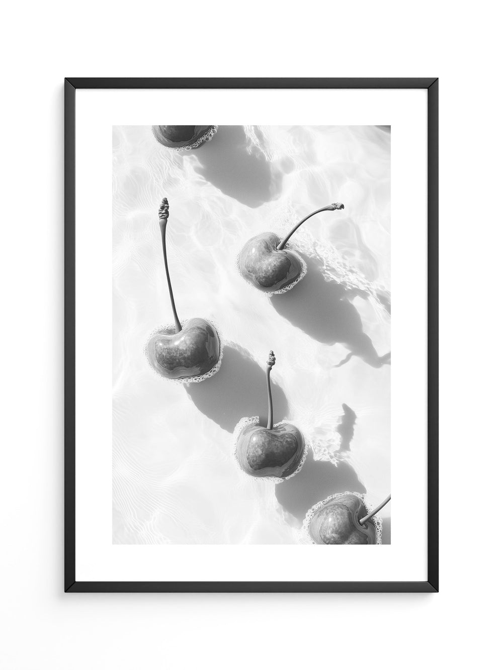 Kirschen Wasser Spiegelung S/W