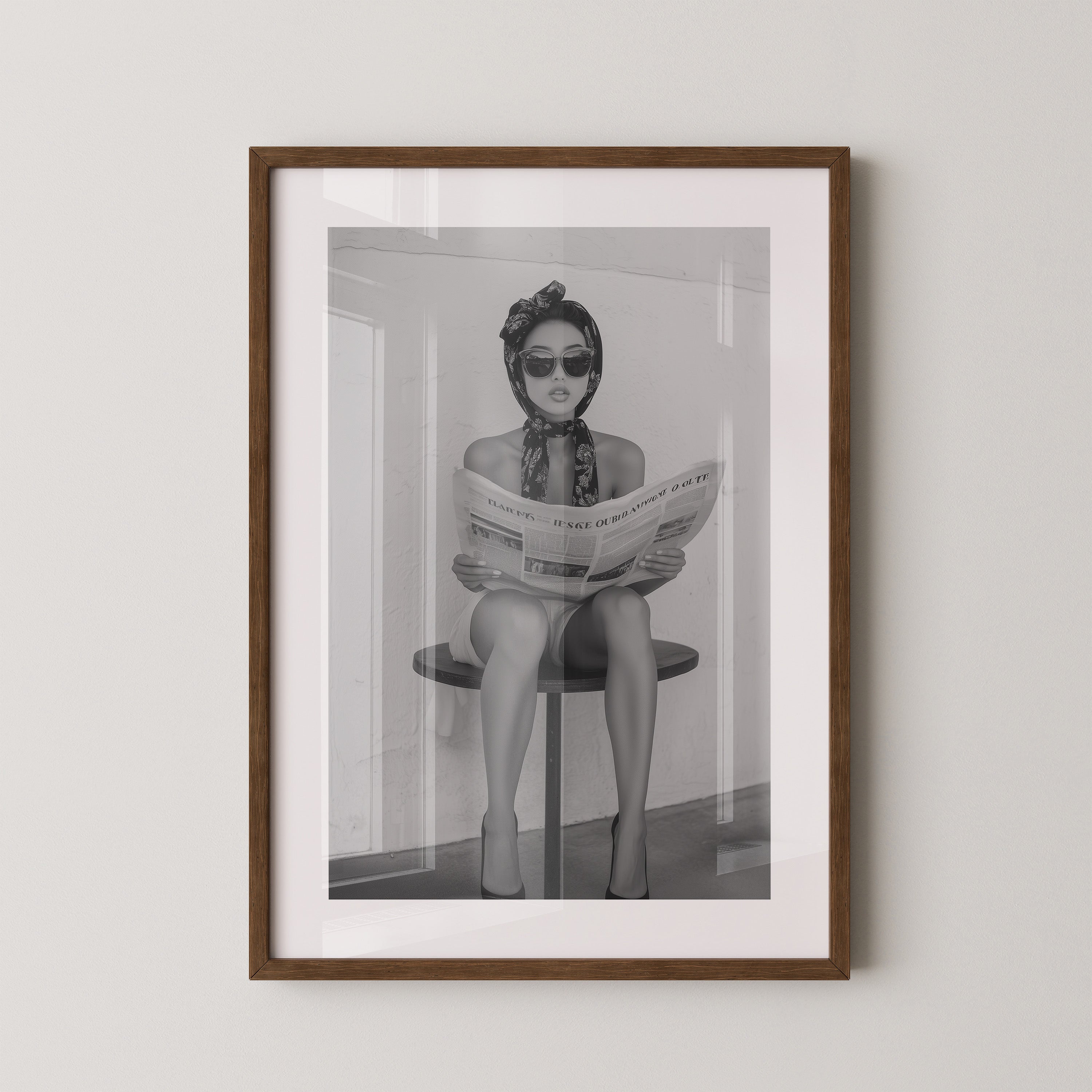 Zeitungsleserin Retro Stil