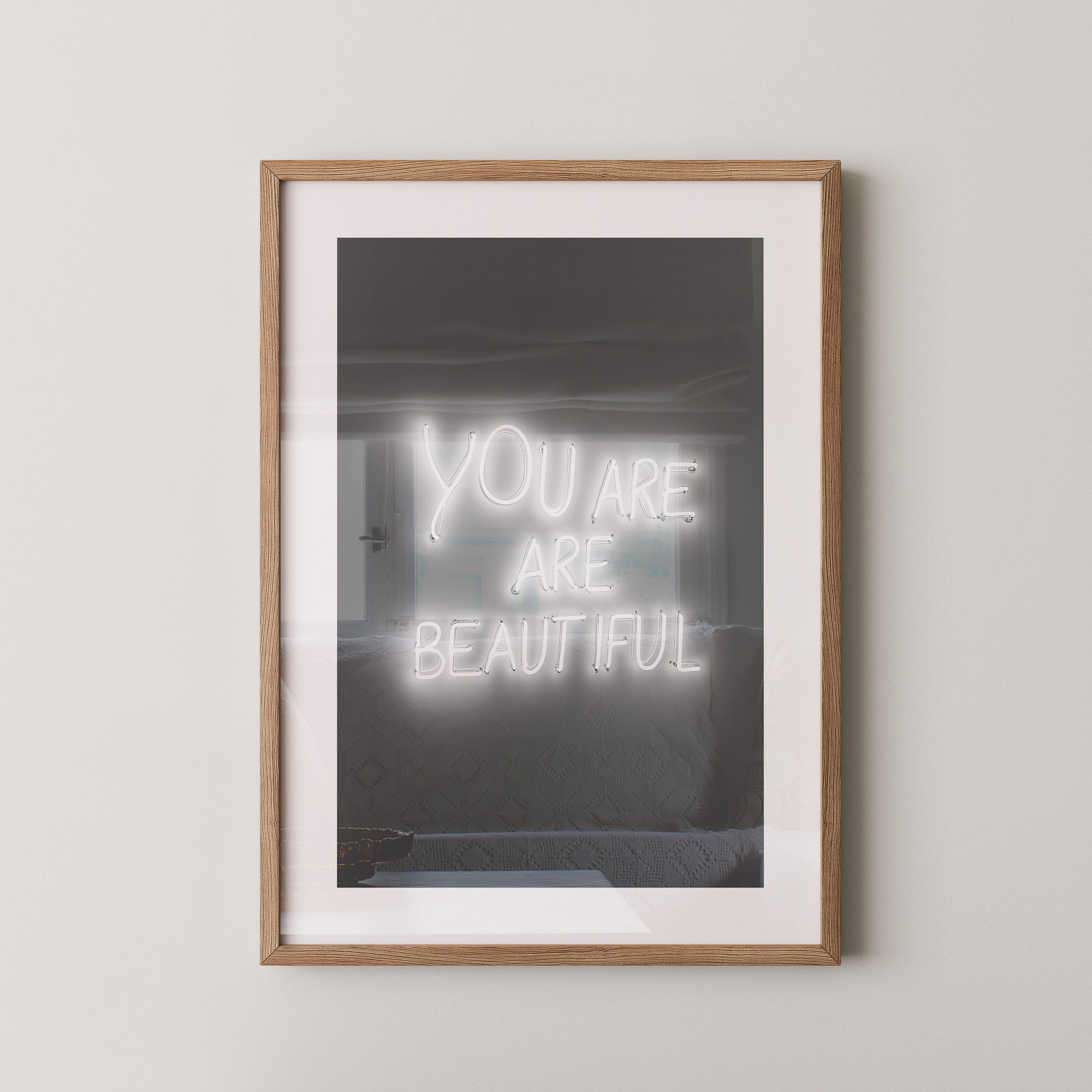 Neon Schriftzug Leuchtend Schwarzweiß