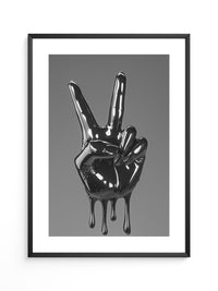 Schwarze Hand flüssig