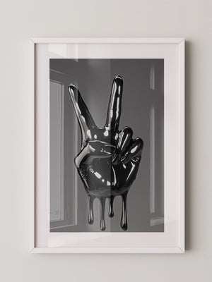 Schwarze Hand flüssig