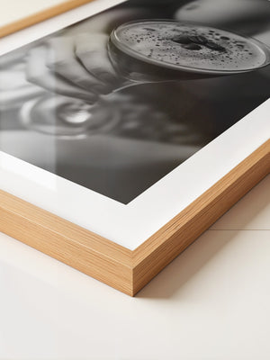 Espresso Martini Schwarzweiß