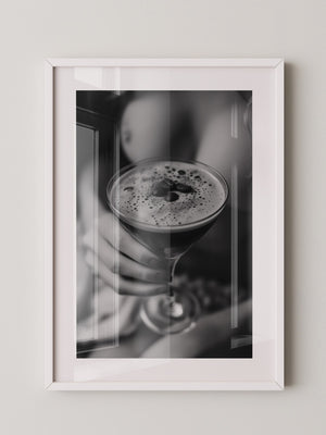 Espresso Martini Schwarzweiß