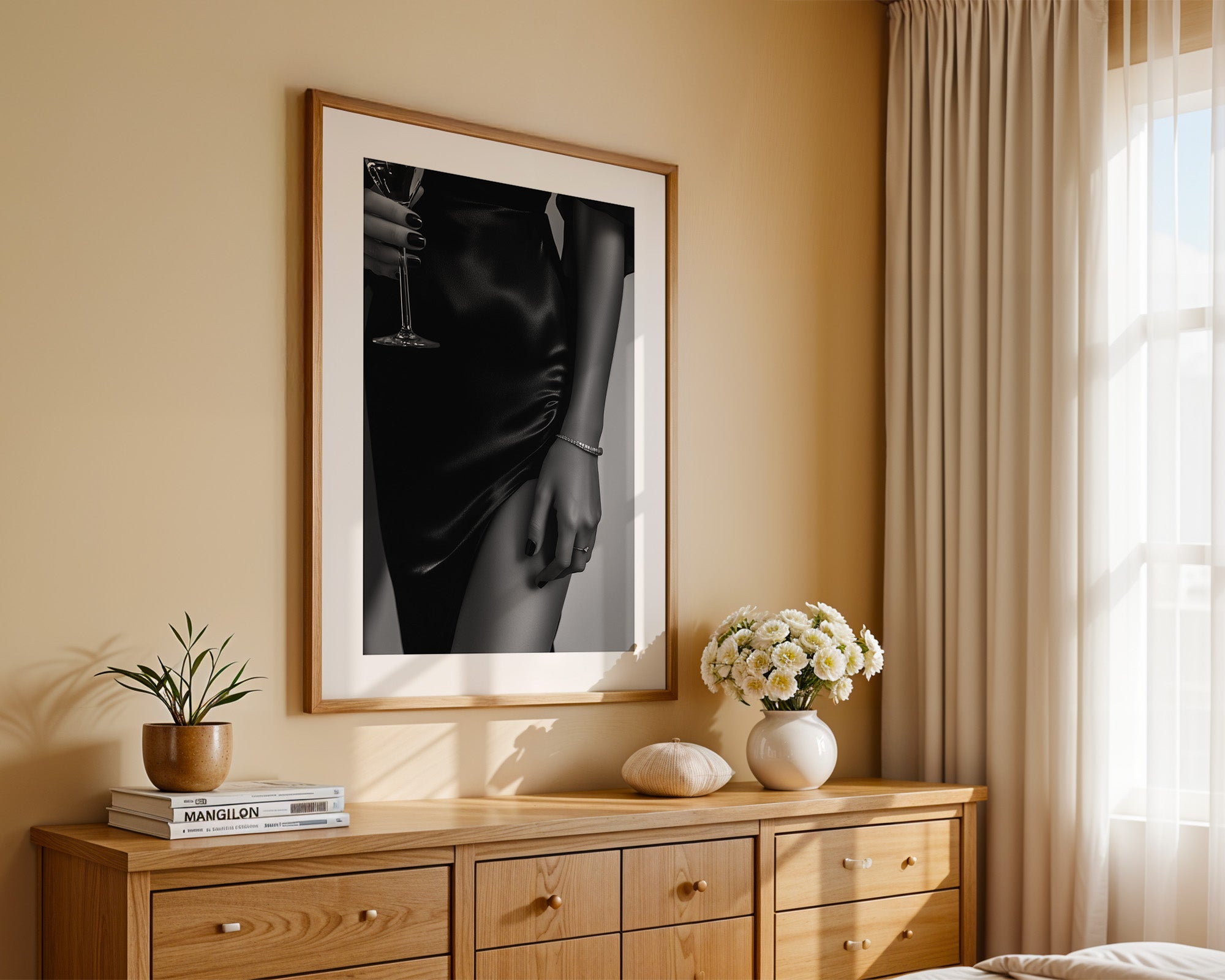 Schwarzes Satin Kleid Glamour