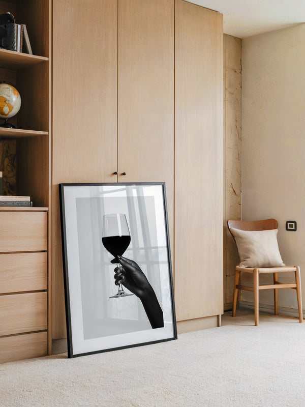 Weinglas Hand Schwarzweiß