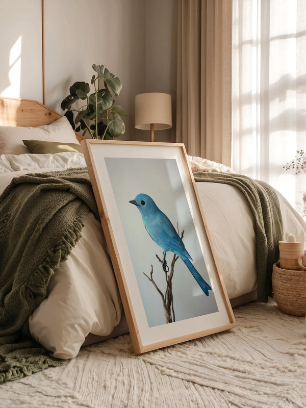 Blauer Vogel auf Zweig