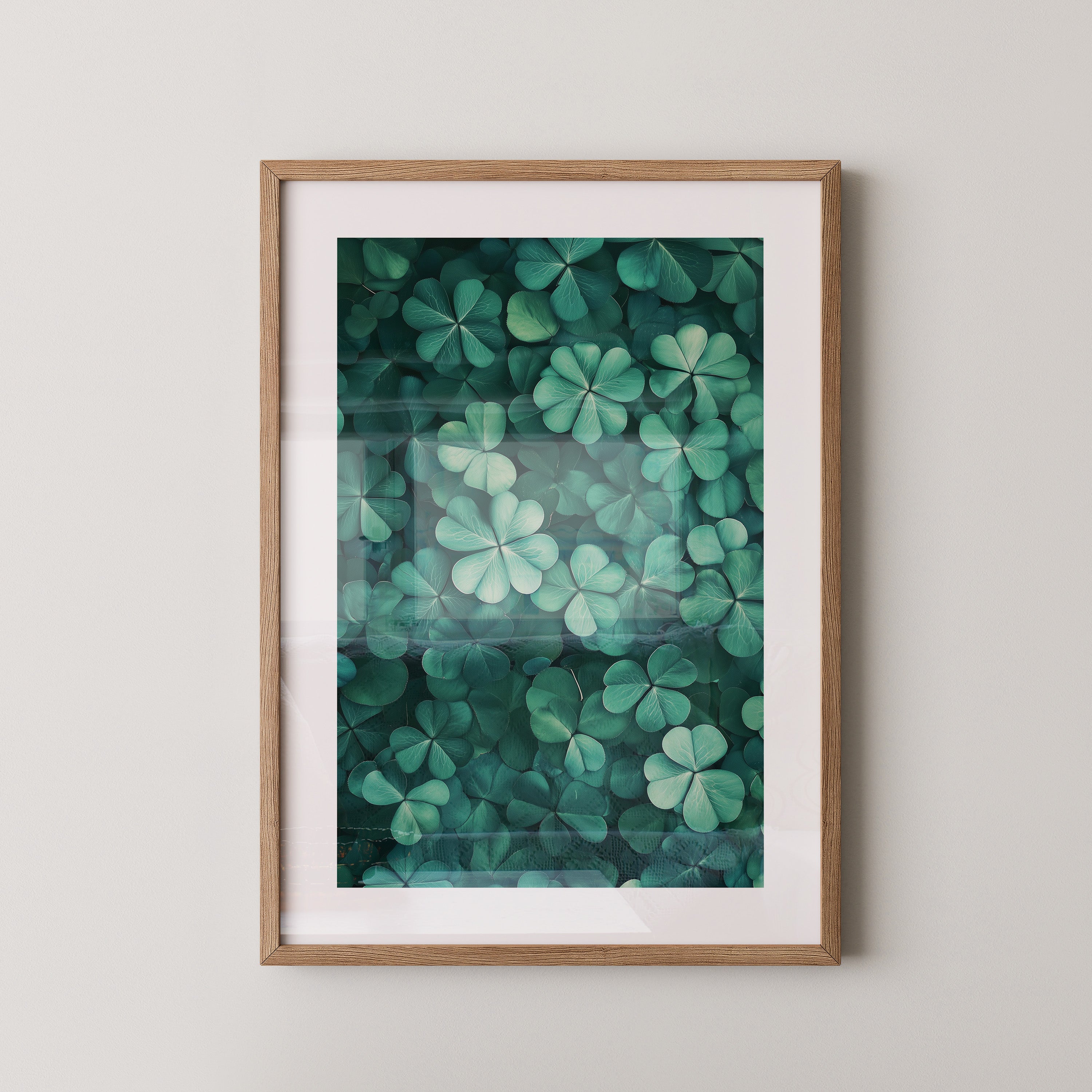 Kleeblätter sattes Grün