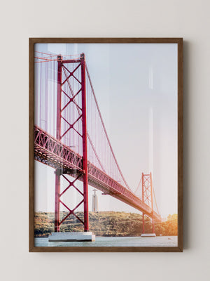 Rote Brücke Sonnenlicht