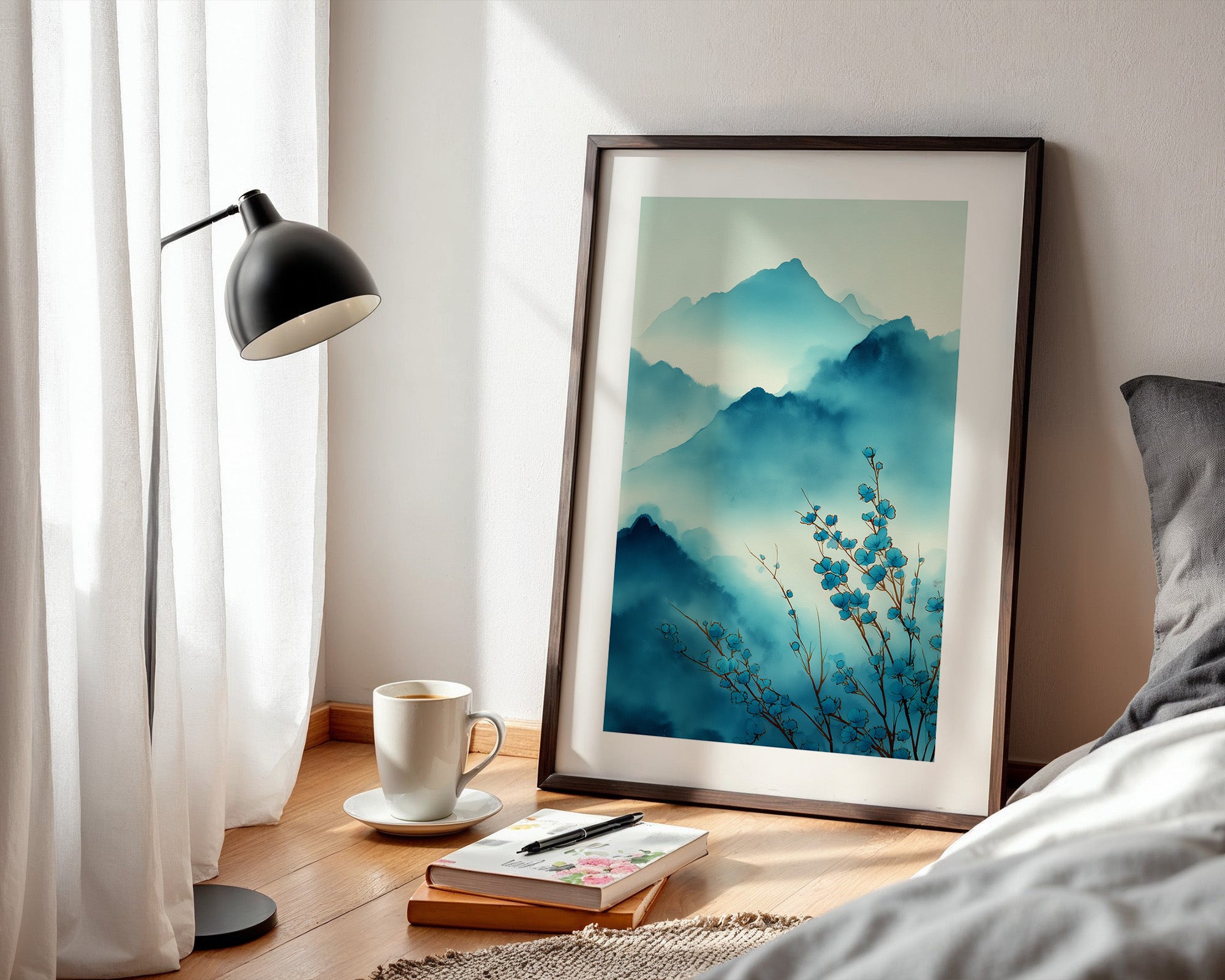 Blaue Blüten Berglandschaft