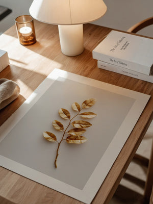 Goldene Blätter Minimalistisch