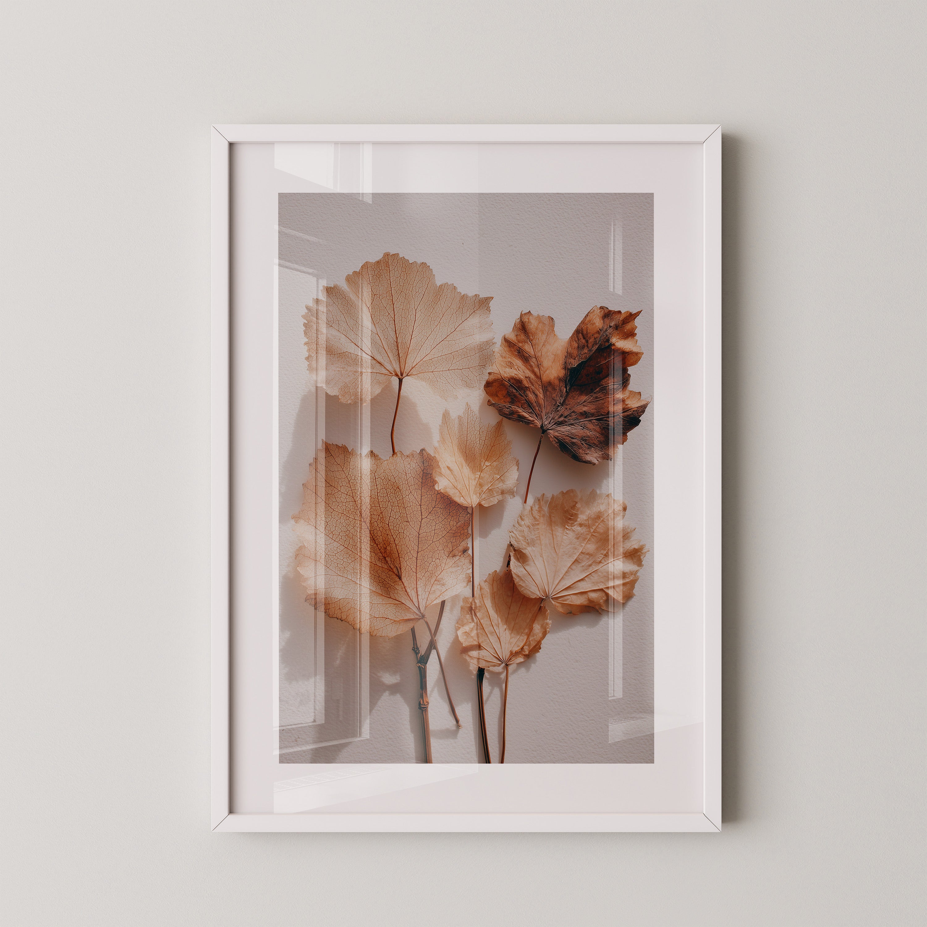 Herbstblätter filigran beige