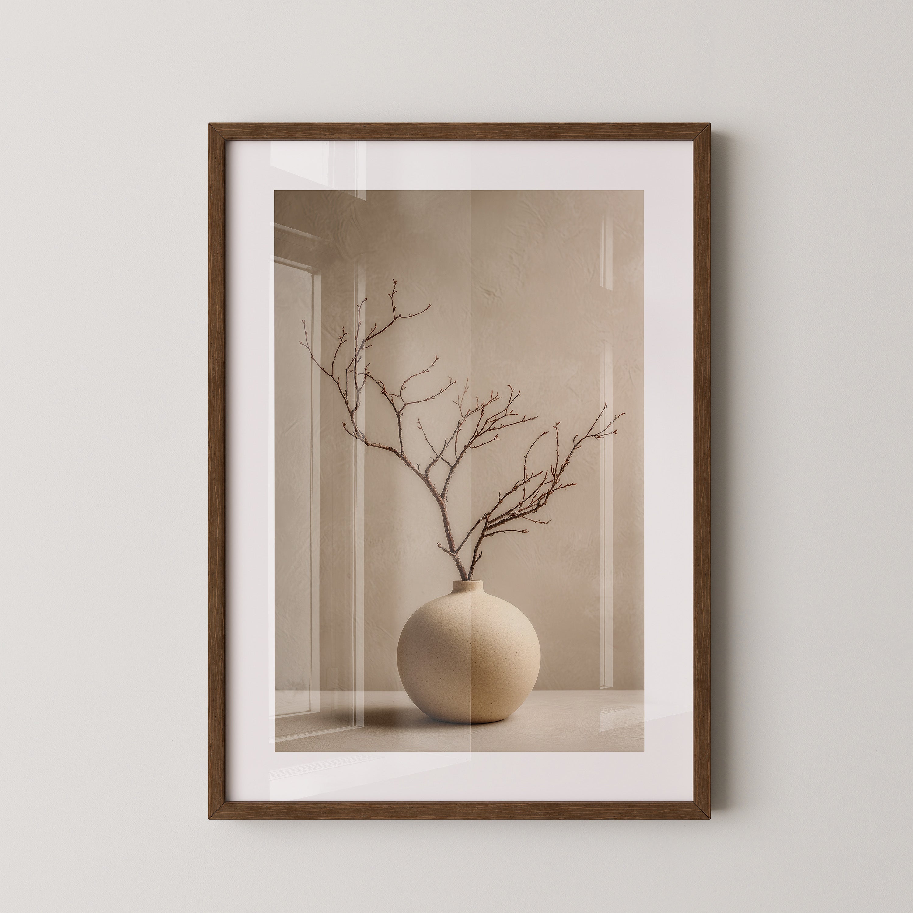 Äste in Kugelvase Minimalistisch