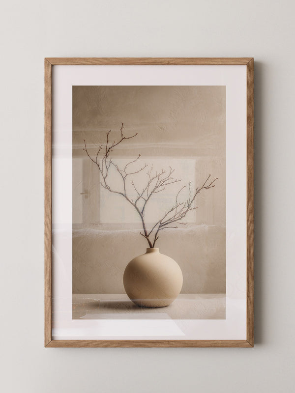 Äste in Kugelvase Minimalistisch
